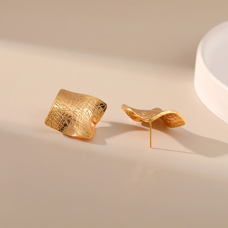 French Retro Irregular Stud Earrings